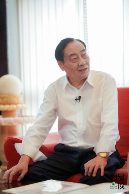 君品谈 |宗庆后：以人为本立字生焉
