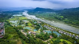 （轉載）成都彭州市漁江楠村：實現“竹林變酒店”“荒灘變公園”