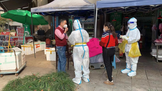 【原创】重庆市卫生健康执法总队党员干部在疫情防控中彰显责任担当_fororder_图片1(1)