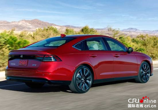 最新家族式设计 全新一代本田雅阁官方图片发布_fororder_image003