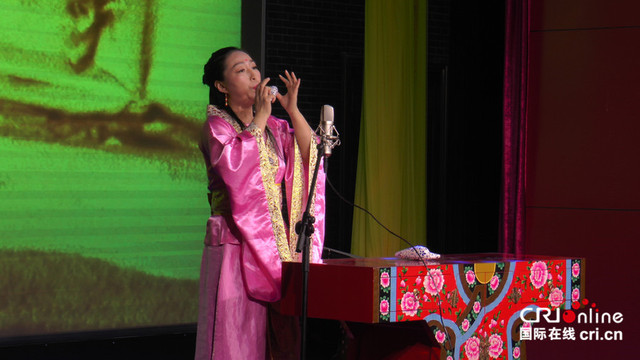 山西非遗“绝活”亮相太原贺新春