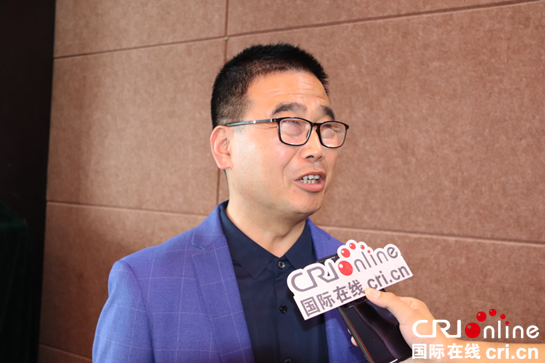 【讓渭南非遺走向世界】遊湖聽戲簽約三“配齊” 外媒記者要把渭南非遺“帶回家”