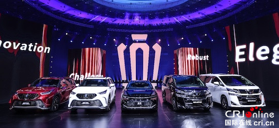 67年匠心传承 成就“更有品格的新豪华” 一汽丰田2022全新皇冠品牌发布_fororder_image009