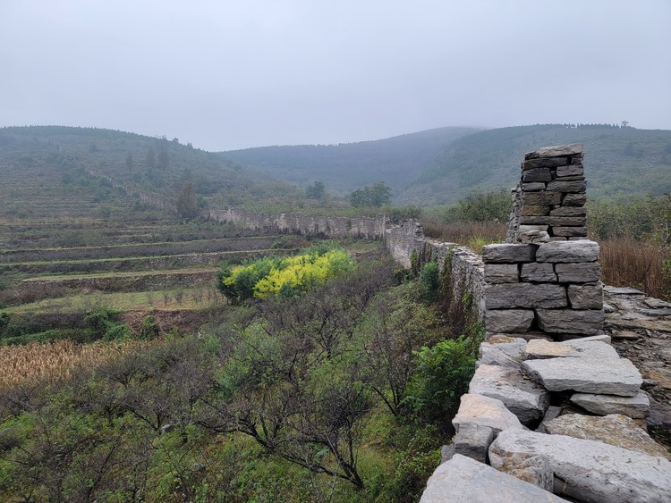 齐长城遗址：古代军事要塞的魅力_fororder_锦阳关·西段齐长城(1)