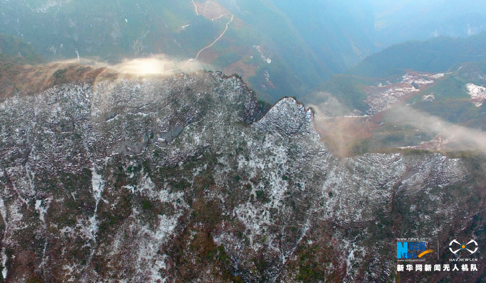 【渝情渝景】重庆猫儿背 冬季枯木遇上初春白雪