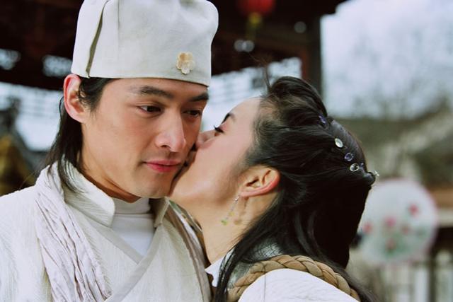 胡歌为啥错过这么多好姑娘 薛佳凝杨幂刘诗诗江疏影