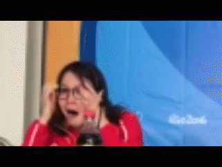 第2波表情包来了!傅园慧拥抱孙杨 发布会演变脸 第2波表情包来了!傅园慧拥抱孙杨 发布会演变脸