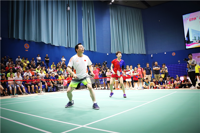 【湖北】【CRI原创】湖北省U9-10、U16-18羽毛球积分赛在荆门东宝开拍
