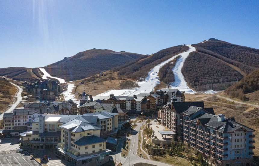 “開板”！崇禮迎來後奧運首個雪季