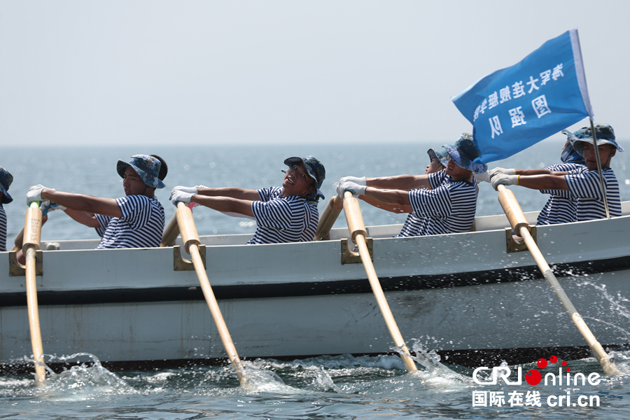 126名"海峡勇士"徒手驾舟横渡渤海海峡(组图)