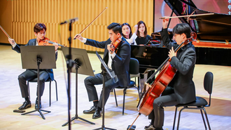 青岛耶胡迪梅纽因学校举办首场面向公众开放的师生音乐会