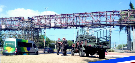 奥运媒体车超速出车祸 3人受伤韩国记者被送医院