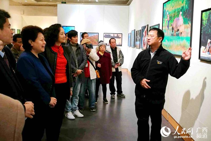 【焦点图】【八桂大地】【旅游文体】“生灵其境——黄嵩和广西自然摄影展”开幕