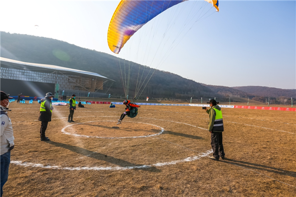 2022年全国滑翔伞定点联赛总决赛在荆门东宝圣境山举行_fororder_图片5