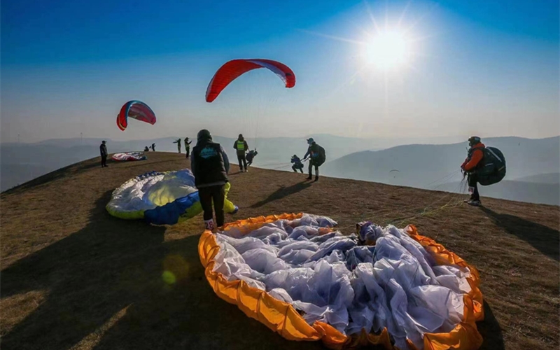 湖北省滑翔傘錦標賽成功舉行