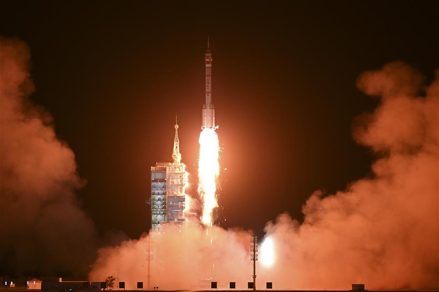 神舟十五号载人飞船发射取得圆满成功 空间站关键技术验证和建造阶段12次发射任务全部完成