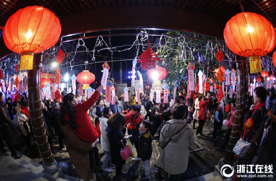 杭州：2018年錢塘燈會拉開帷幕