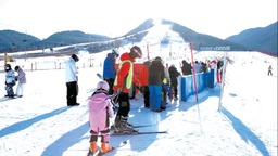 京郊各大雪场人气迅速回升
