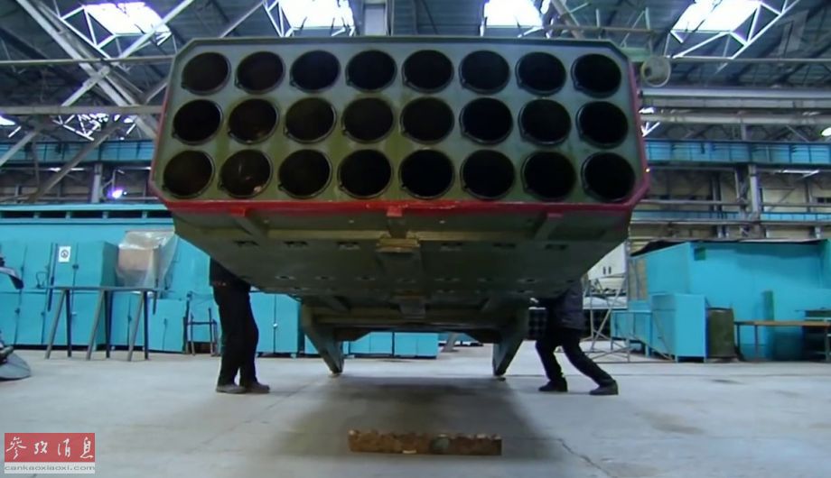 鍛造“死神”！看俄工廠製造噴火坦克