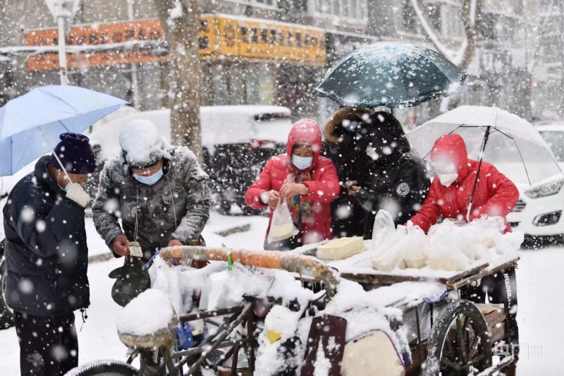 大連初雪，在冬天開始的這天