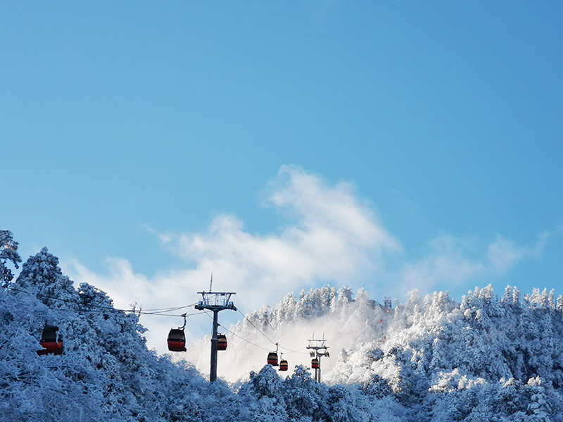 漂亮！雪后的瓦屋山宛如童话世界_fororder_摄影--宋佳铃