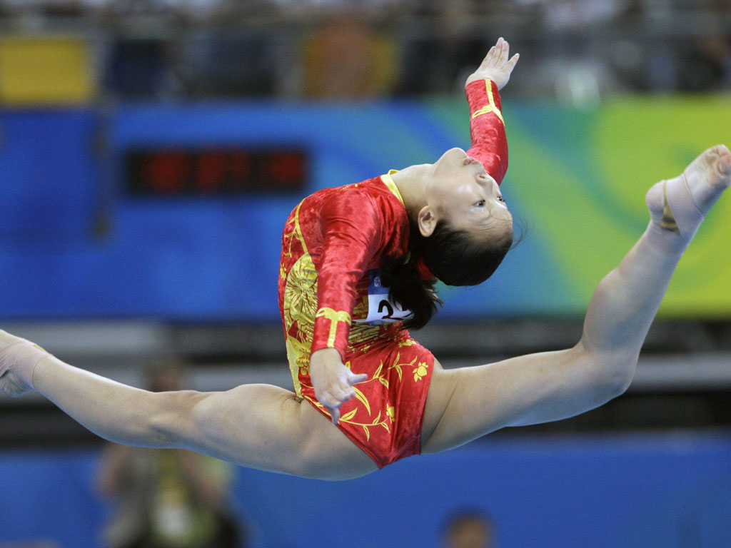 美!08体操五小天鹅初长成 "菲妈"竟如此发福