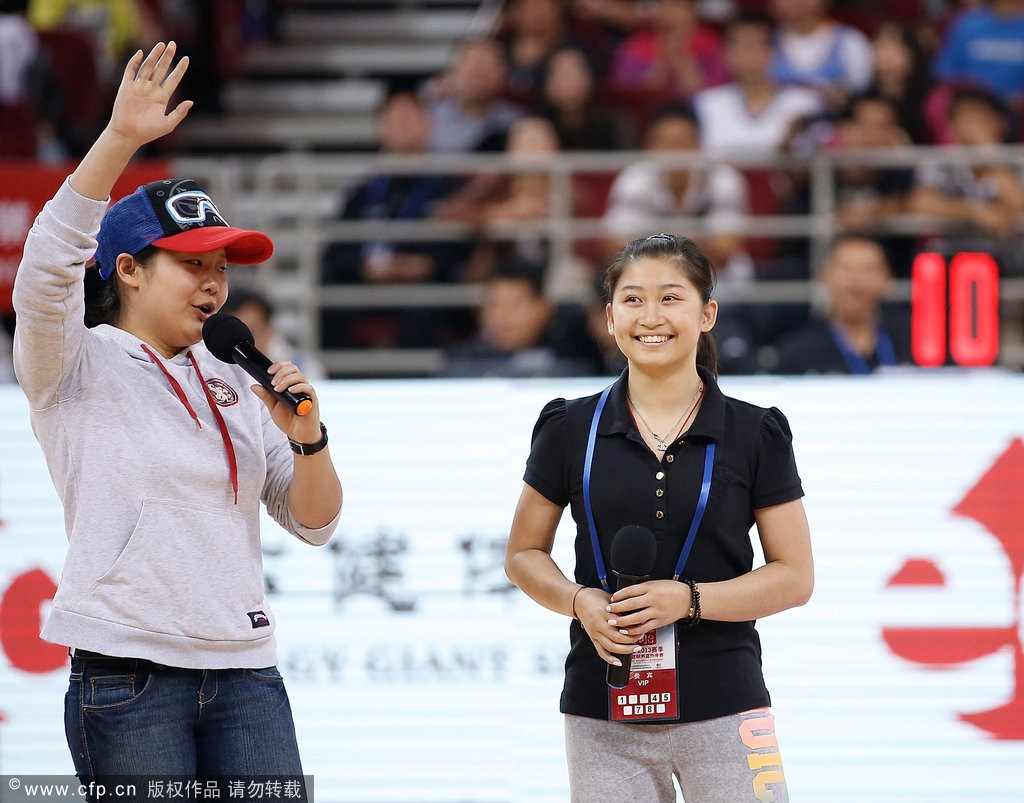 美!08体操五小天鹅初长成 "菲妈"竟如此发福