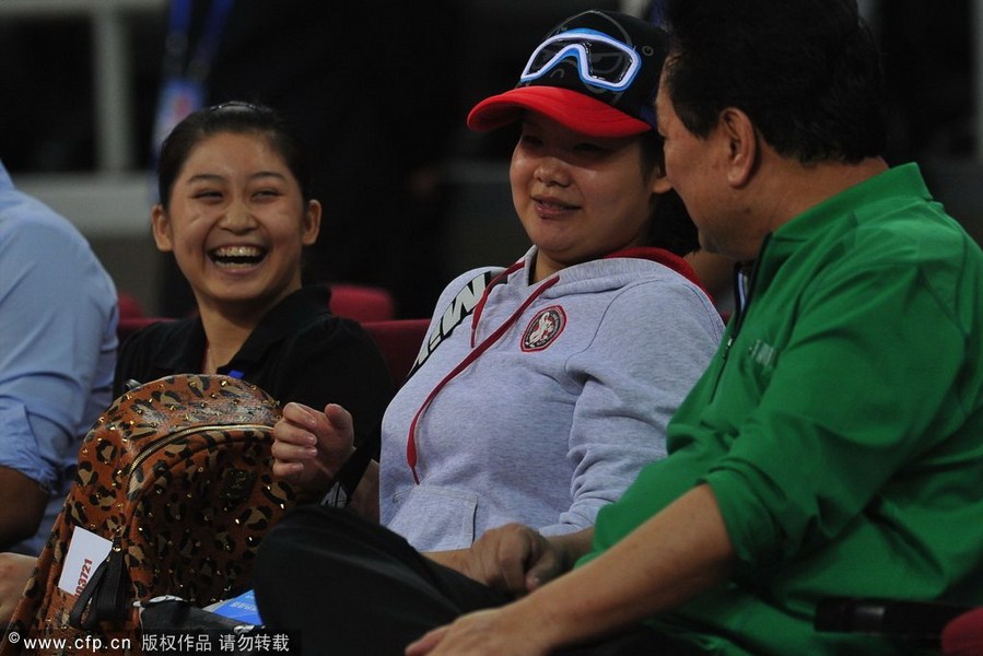 美!08体操五小天鹅初长成 "菲妈"竟如此发福