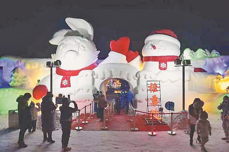 牡丹江雪堡开园纳客！
