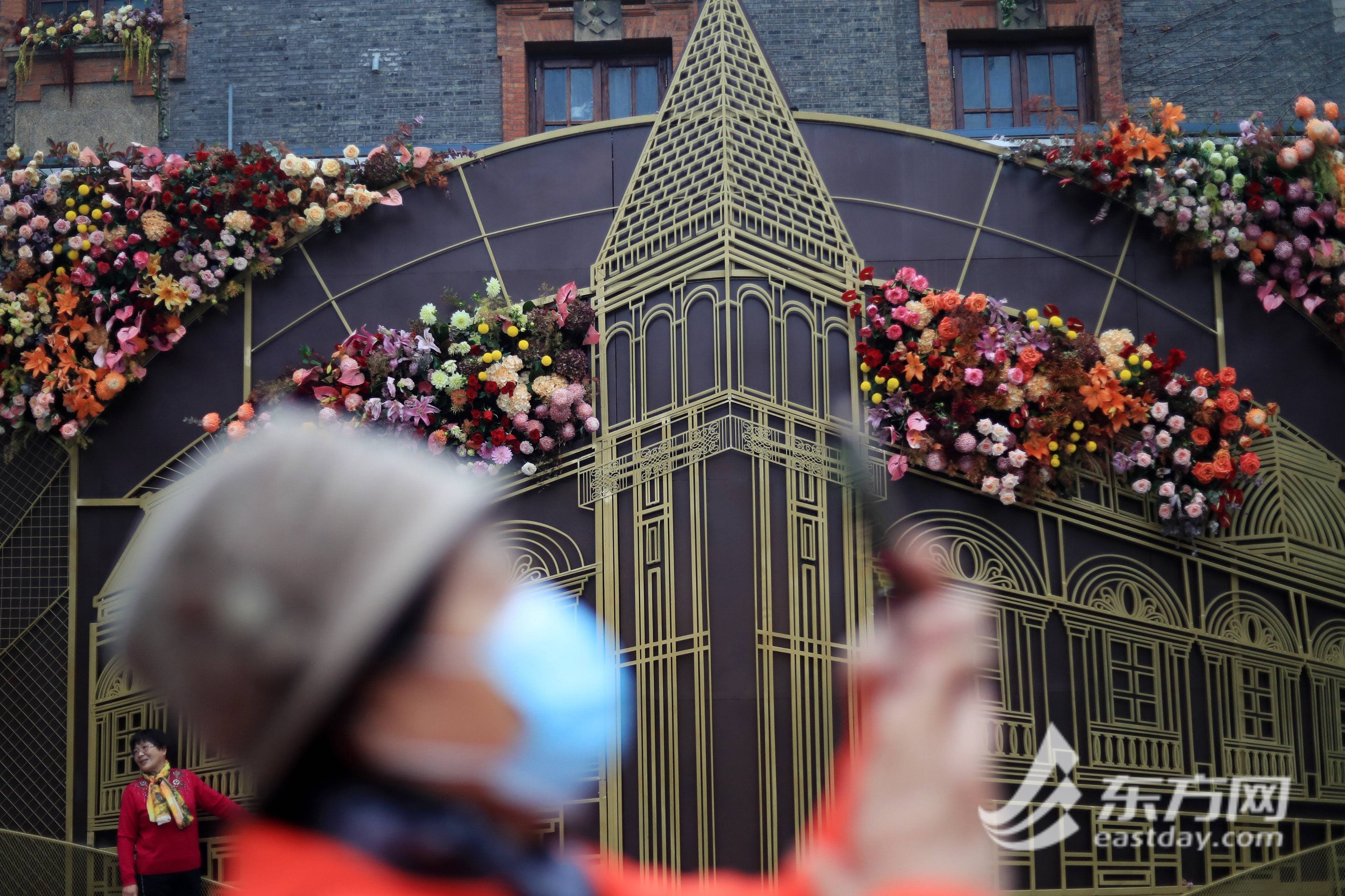 【文化旅游】张园“回归”上海市民雨中参观热情高