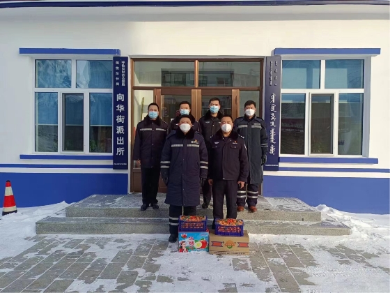 国网呼伦贝尔供电公司河西河东供服中心：慰问一线民警 助力抗击疫情