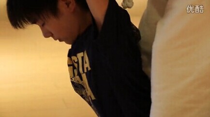 tfboys隊長王俊凱回應情史和早戀真相 “我在好好讀書和演出”