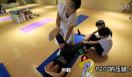 tfboys隊長王俊凱回應情史和早戀真相 “我在好好讀書和演出”