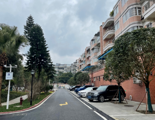 （转载）成都市青白江区住建局：老旧小区改造“三变身” 让居民感受“幸福来敲门”！