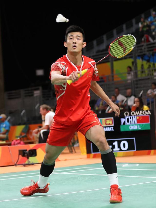 羽毛球小组赛:谌龙获胜