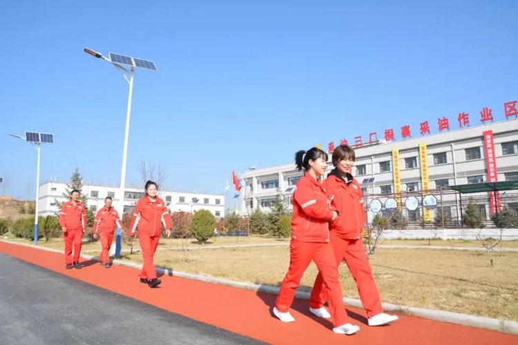 長慶油田採油三廠:民生工程“惠民心” 托起員工“幸福夢”_fororder_微信圖片_20221219143356