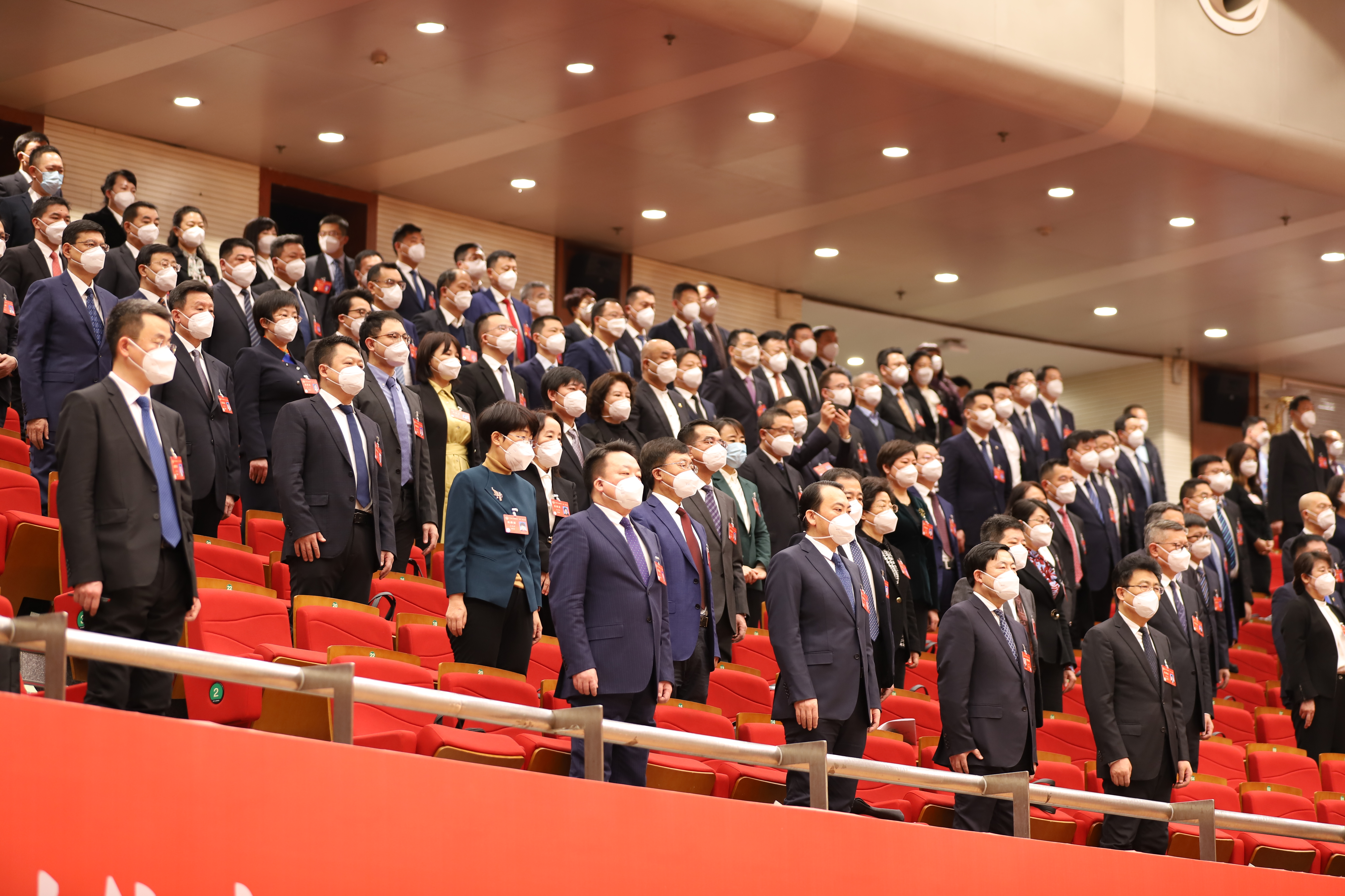 黑龍江省第十四屆人民代表大會第一次會議在哈爾濱開幕_fororder_微信圖片_20230112094208