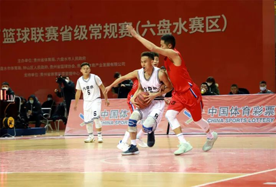 贵州省“美丽乡村”篮球联赛省级常规赛（六盘水赛区）开赛_fororder_比赛1