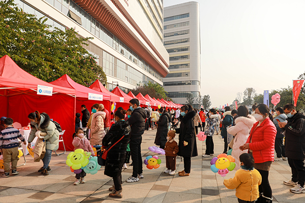 （首家 唯一 附链接）四川首家国家级区域医疗中心开诊