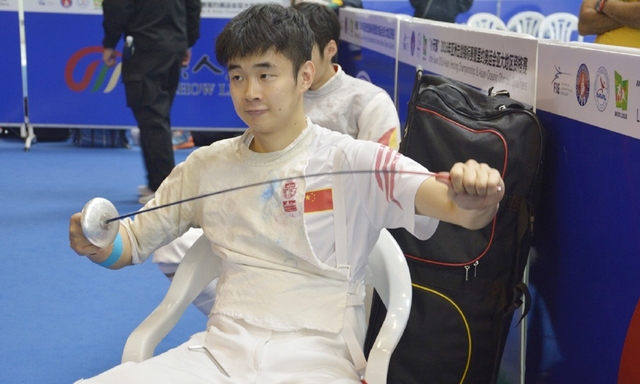 擊劍隊各個顏值逆天完爆宋仲基 網友求出道