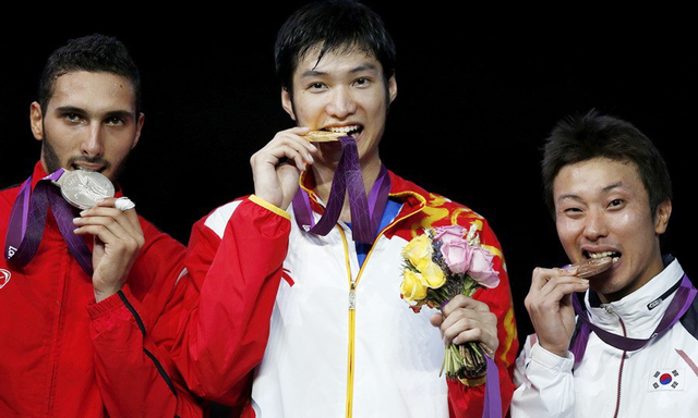 擊劍隊各個顏值逆天完爆宋仲基 網友求出道