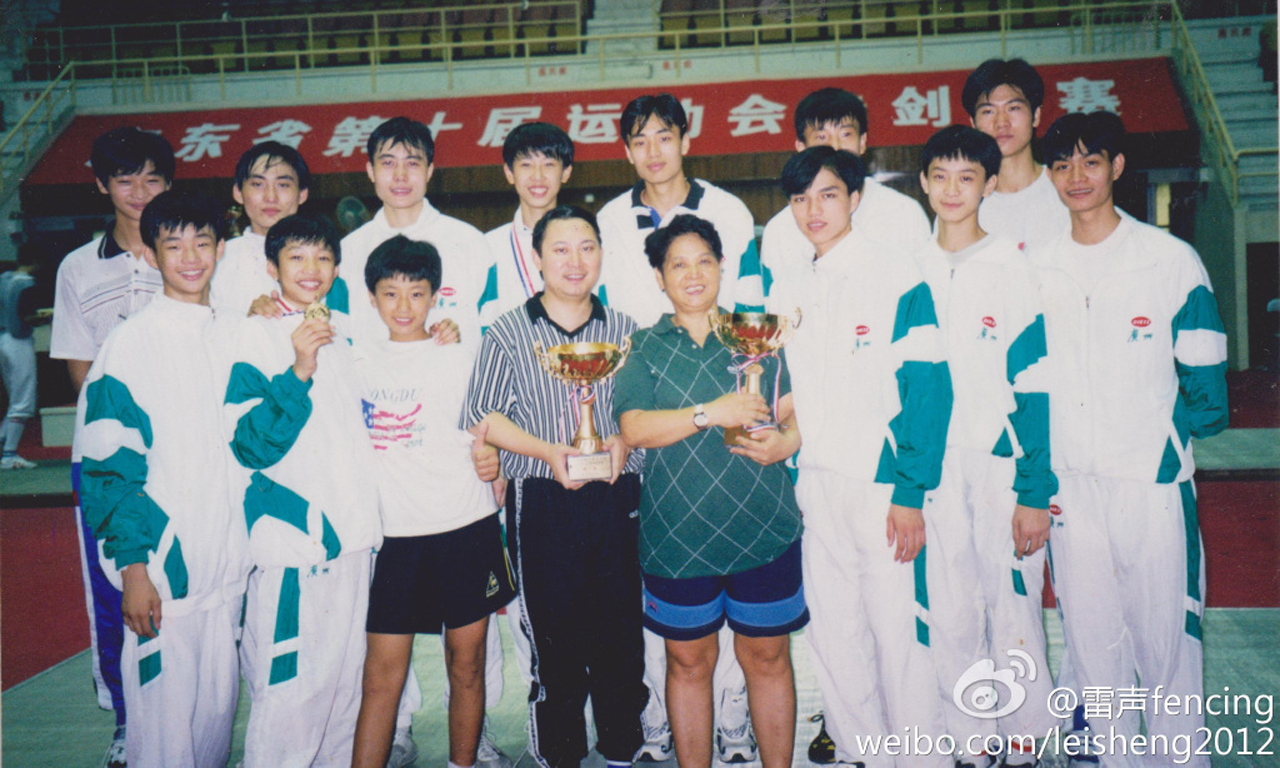 击剑队各个颜值逆天完爆宋仲基 网友求出道