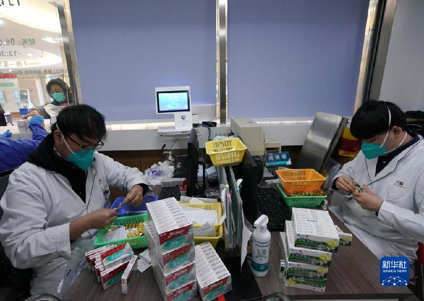 【聚焦上海】上海：拆盒分装药品 保障用药需求_fororder_3