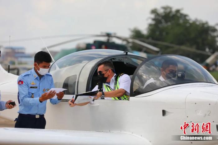 东西问｜苏碧娜：柬埔寨为何把中文纳入国民教育体系？