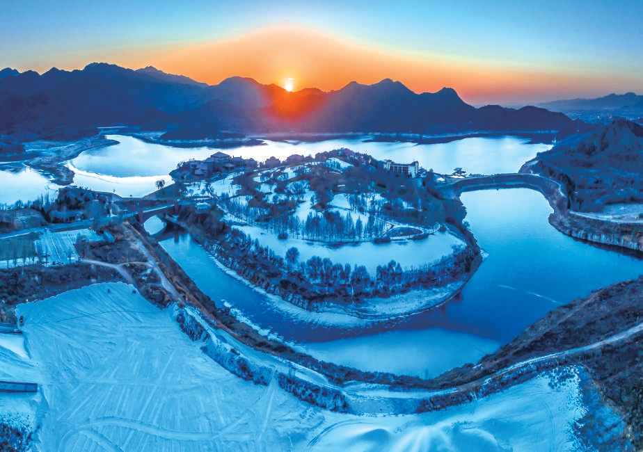赏冰、滑雪、探岛 打造平谷冰雪IP