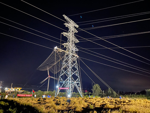 国网四川电力为新成昆铁路提供可靠电力保障