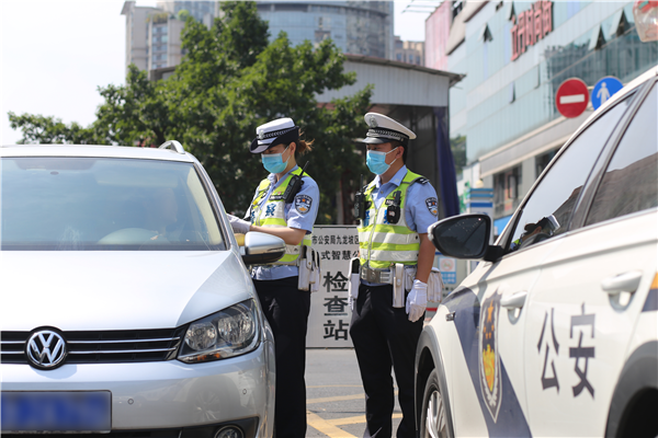 2022年重庆九龙坡警方积极助力文明城区创建_fororder_图片1