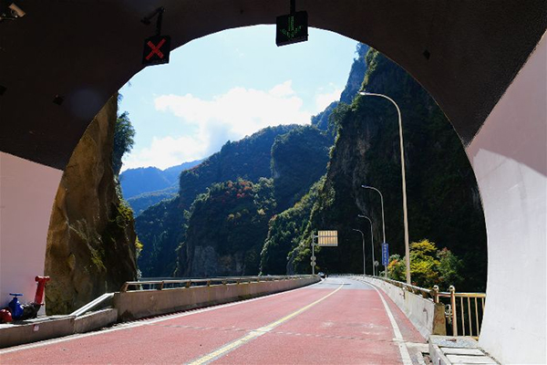 穿越崇山峻岭 打破“相邻不相通”交通困境 绵茂公路正式通车_fororder_QQ图片20221227162617