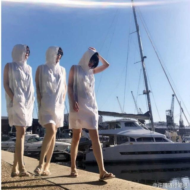 许晴穿帽衫依旧风情万种 沐浴南非阳光好惬意_娱乐_腾讯网