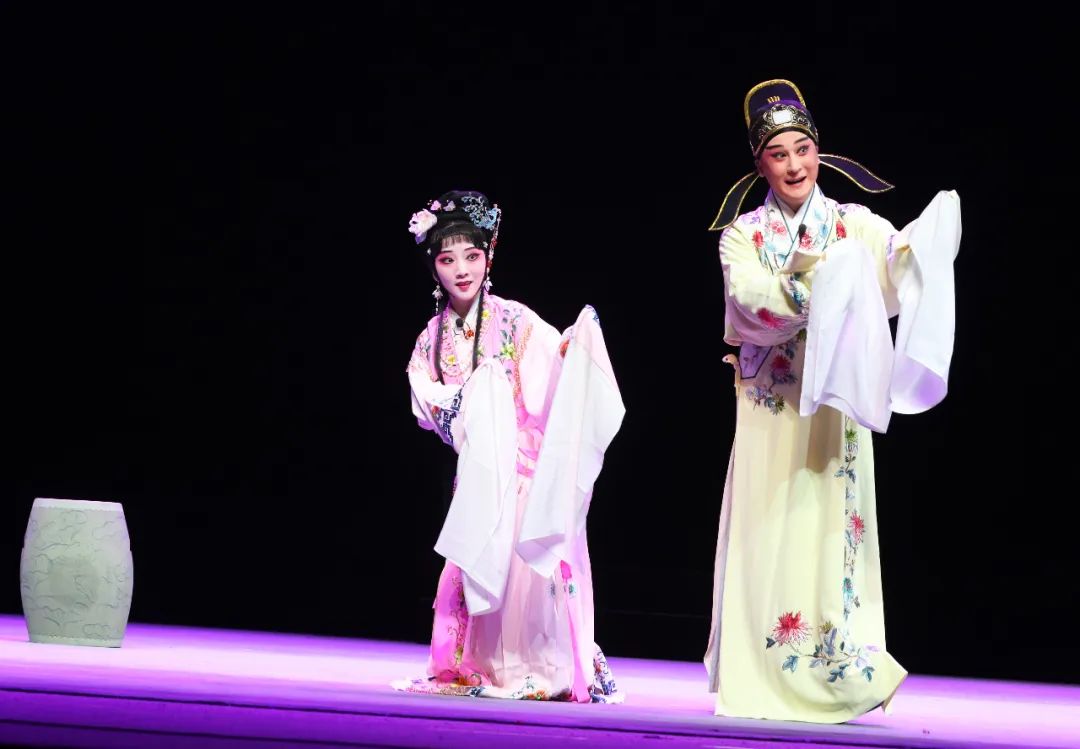 打铁花、皮影戏、兔展……春节金华玩什么？超全攻略，我来告诉你！_fororder_W020230122606072559948
